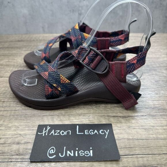 Chaco~Kids Z/1 EcoTread Footwear~Burgundy Multicolor Sandals~Size 1 - Picture 1 of 7